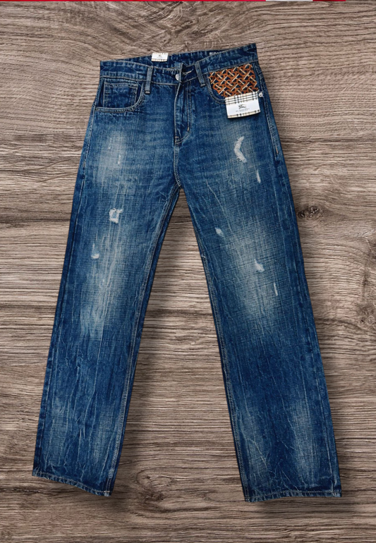 Levi's Stretch Jeans, designed for comfort and flexibility